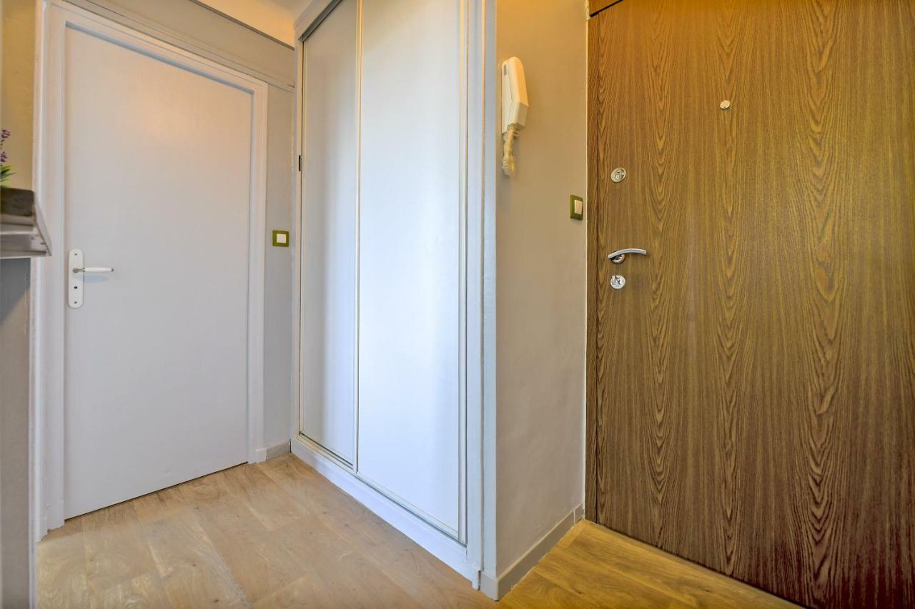 Grand Studio Proche Transport Montpellier Extérieur photo